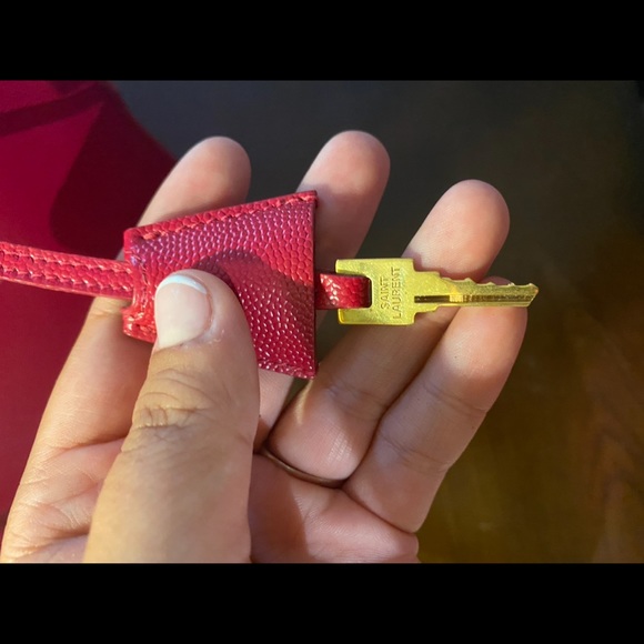 SAINT LAURENT BRIEF CASE MUSEUM BAG. NOT A BRIEFCASE THAT IS JUST THE NAME - Picture 4 of 5